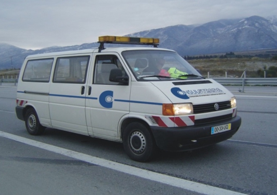In 2004, COBA Group company, CONSULSTRADA, was awarded a Study for the Characterization of the 
                            Existing Situation of the Trakia Motorway, which connects Sofia to Plovdiv, in Bulgaria. This characterization aimed at the structural and functional 
                            evaluation of this road, its rehabilitation and subsequent concession. In carrying out this study, the load capacity parameters, International 
                            Irregularity Index (IRI) were measured, and a Visual Inspection was carried out, including the endoscopic observation of the constituent layers of the 
                            pavements. For this, the equipment “Falling Weight Deflectometer-PRI van Integrated”, “Laser Profiler”, and Endoscope were used. 
